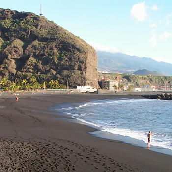 Fastenwandern auf La Palma  Am Strand von Puerto de Tazacorte