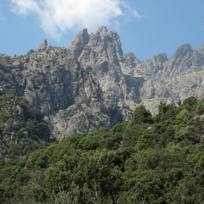 Fastentrekking auf Korsika - Mare et Monti sud - von der Ostkste zur Westkste